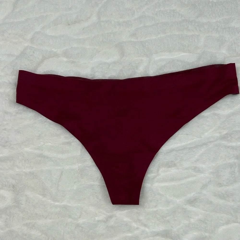 2008 Y2K Vintage Body by Victoria Victoria's Secret No Show Thong Panty M